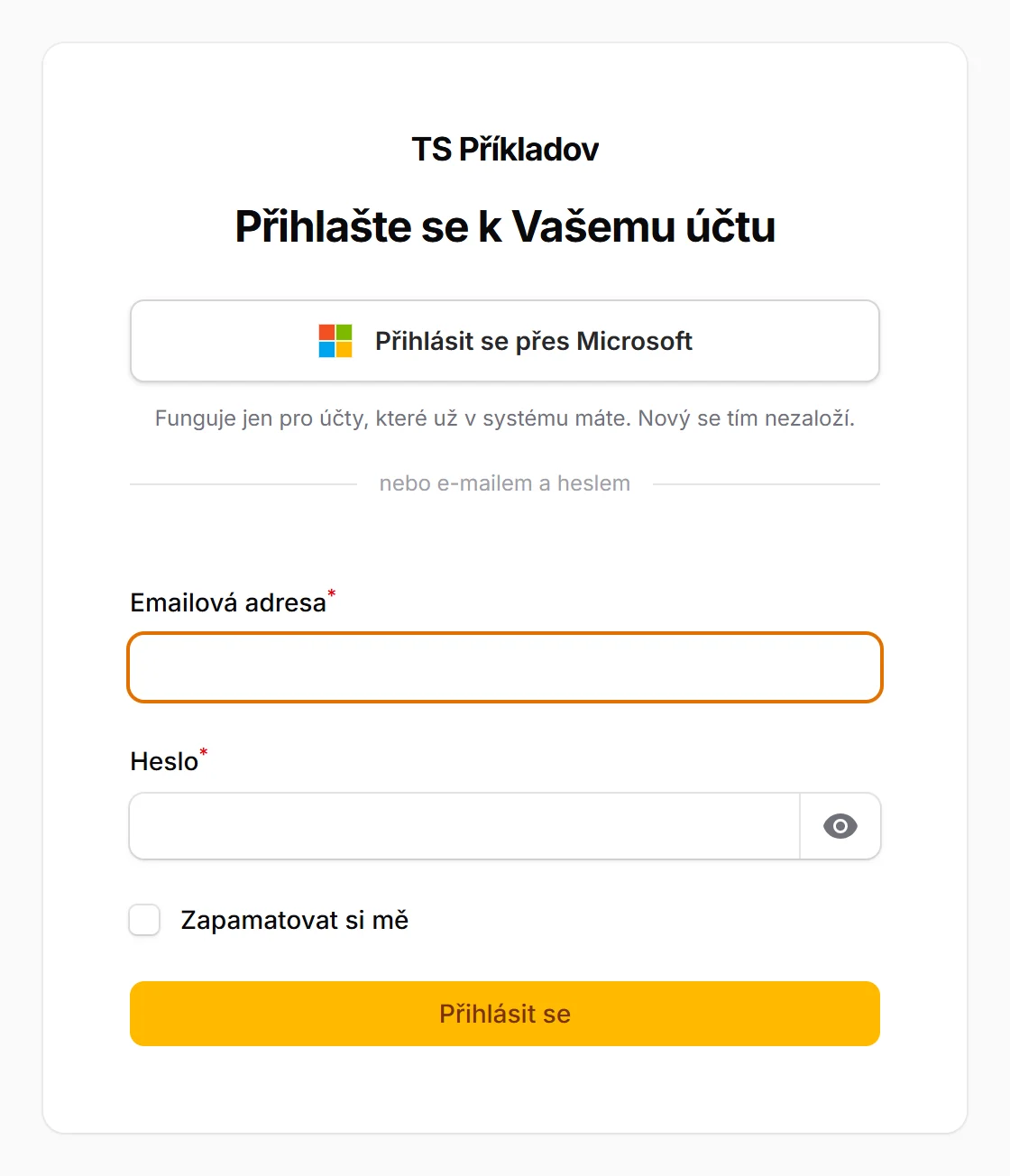 Přihlašovací okno: nahoře tlačítko Přihlásit se přes Microsoft, pod ním pole Emailová adresa a Heslo, volba Zapamatovat si mě a tlačítko Přihlásit se